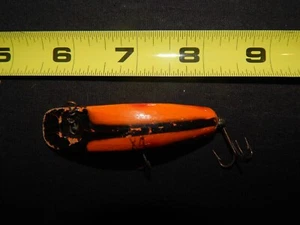 Señuelo de pesca de madera vintage Helin's Flatfish X4 - Imagen 1 de 3