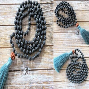 Collar de borla hecho a mano con 108 cuentas unisex piedra lava natural de 8 mm yoga - Imagen 1 de 7
