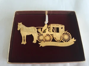 Tanglewood Festival of Lights Ornament 2004 Clemmons NC 24k Gold Finish Carriage - Picture 1 of 16