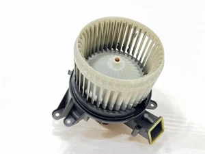 Jeep Compass 2017-2021 climatización aire acondicionado ventilador motor OEM 68350343AA - Imagen 1 de 8