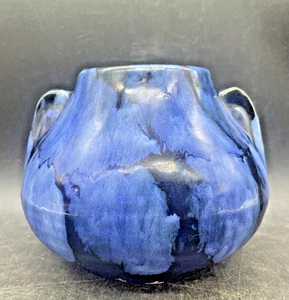 Vintage Ribbed Brush VASE with Unusual Cobalt Blue Drip Glaze 4.5" Tall - Picture 1 of 10