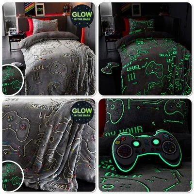 Juego de cama negro con funda nórdica para niños Catherine Lansfield Game Over polar Foto 1 de 4