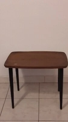 ANCIENNE TABLE BASSE ACAJOU PIEDS NOIRCIS VINTAGE 1960 1970 DECORATION VINTAGE - Photo 1/4