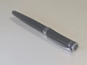 Italix Deacon's Doodle Fountain Pen - Black - Picture 1 of 4