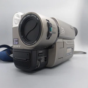 Sony Handycam CCD-TRV36E Handheld Video Hi8 Camcorder Silver Tested - Picture 1 of 11