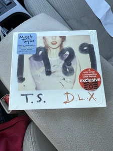 Taylor Swift 1989 Deluxe Edition CD Target Exclusive 3 Bonus Tracks NEW Rare OOP - Picture 1 of 2