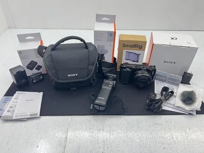 SONY ZV-E10 Lens Kit with Grip, Charger, and Spare Battery F/S - Image 1 of 4