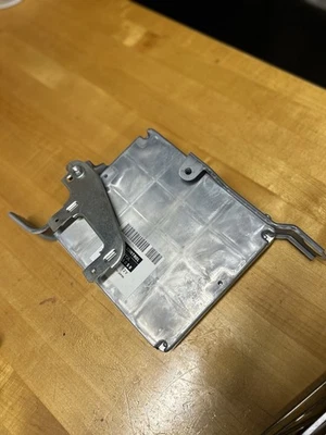 Módulo de control del motor TOYOTA 4Runner ECM computadora 4,0 L 4x4 OEM 2008 Foto 1 de 4