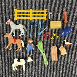 HUGE Playmobil Mixed Parts Accessories Lot Assorted From Set 4490 Farmer Animals - Picture 1 of 6