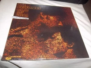 DELFONICS-TELL ME THIS IS A DREAM-PHILLY GROOVE 1154 NEW SEALED VINYL RECORD LP - Picture 1 of 2