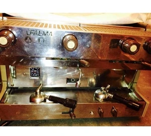 FAEMA Zweigruppige Kaffeemaschine Edelstahl - Bild 1 von 1