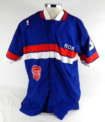 1993-94 Detroit Pistons Ron Riley #32 Game Used Blue Warm Up Jacket 44 810 - Image 1 of 4
