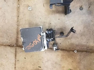 Anti-Lock Brake Part Assembly 6 Cylinder AWD Fits 15-17 INFINITI QX70 1399935 - Image 1 of 4