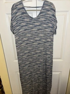Neu mit Etikett LulaRoe Aquarell gestreiftes Macy Kleid Medium/M  - Bild 1 von 5