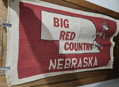 Alfombra decorativa vintage Nebraska Cornhusker fútbol Harrietta Husker grande roja país Foto 1 de 4