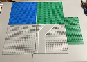 LEGO 5 Base Plate Lot 4 32x32 stud 10"x10" & 1 32X16 Green Blue Gray baseplates - Picture 1 of 20