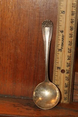 Antigua cuchara de plata H&T M'F'G Co A1 Holmes & Tuttle Foto 1 de 4