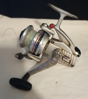 Carrete giratorio de cara abierta Olympic Spark VO 2000 de colección Japón Foto 1 de 4