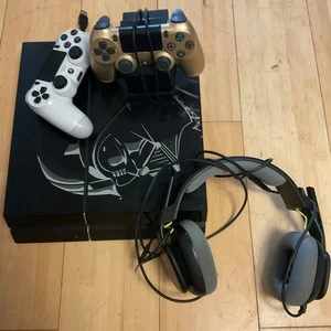 ps4 bundle darth vader theme no cords - Picture 1 of 1