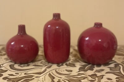 Trio de caixas e barris vasos de cerâmica vermelha bola botão conjunto de decoração etiquetas escarlate NOVO - Imagem 1 de 4