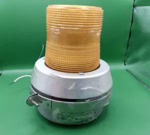 EDWARDS ADAPTABEACON 120V AMBER VISUAL SIGNALING APPLIANCE LIGHT 51A-N5-40W - Picture 1 of 3