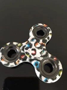 white patterned triple finger hand spinner fidget spinning toy steel bearing - Picture 1 of 1