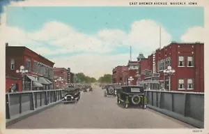 East Bremer Avenue - Waverly, Iowa - litografia non spedita - Foto 1 di 3