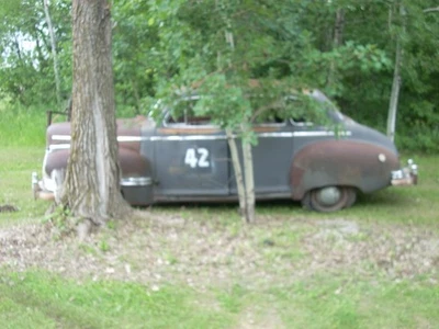 1942 Nash 600 4dr самоубийства двери сделать хороший крысиный стержень или запчасти автомобиля очень мало построен - Изображение 1 из 4