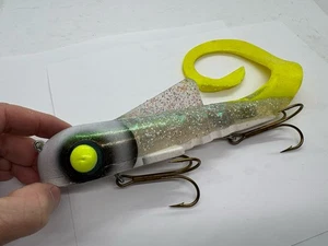 12" Musky Innovations Magnum Pro Bulldawg Custom Lemon Tail Jerkbait Musky Lure - Picture 1 of 5