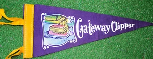 VINTAGE GATEWAY CLIPPER PITTSBURG RIVER BOAT PENNANT 12" GOOD CONDITION - Picture 1 of 2