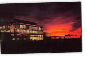 Postal CBS Television City Hollywood CA Night View Sunset años 50 - Imagen 1 de 2