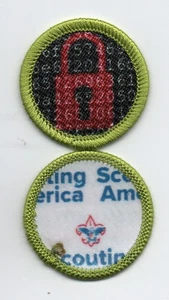 Insignia de mérito de ciberseguridad, tipo M, parte posterior "Scouting America" (2025) - Imagen 1 de 1