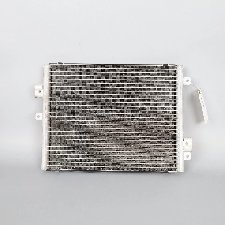 Condensador de aire acondicionado Porsche 911 997 Boxster Cayman 987 2005-2008 99657311103 uso OEM Foto 1 de 4