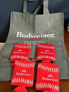 Budweiser Baseball Koozies Menge 4 & 2 Budweiser Zero wiederverwendbare Filz Tragetaschen - Bild 1 von 4