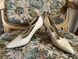 Vintage Bally Brandi Beige Leather Pointed Pump Buckle Chain size 6.5M Italy - Picture 1 of 10