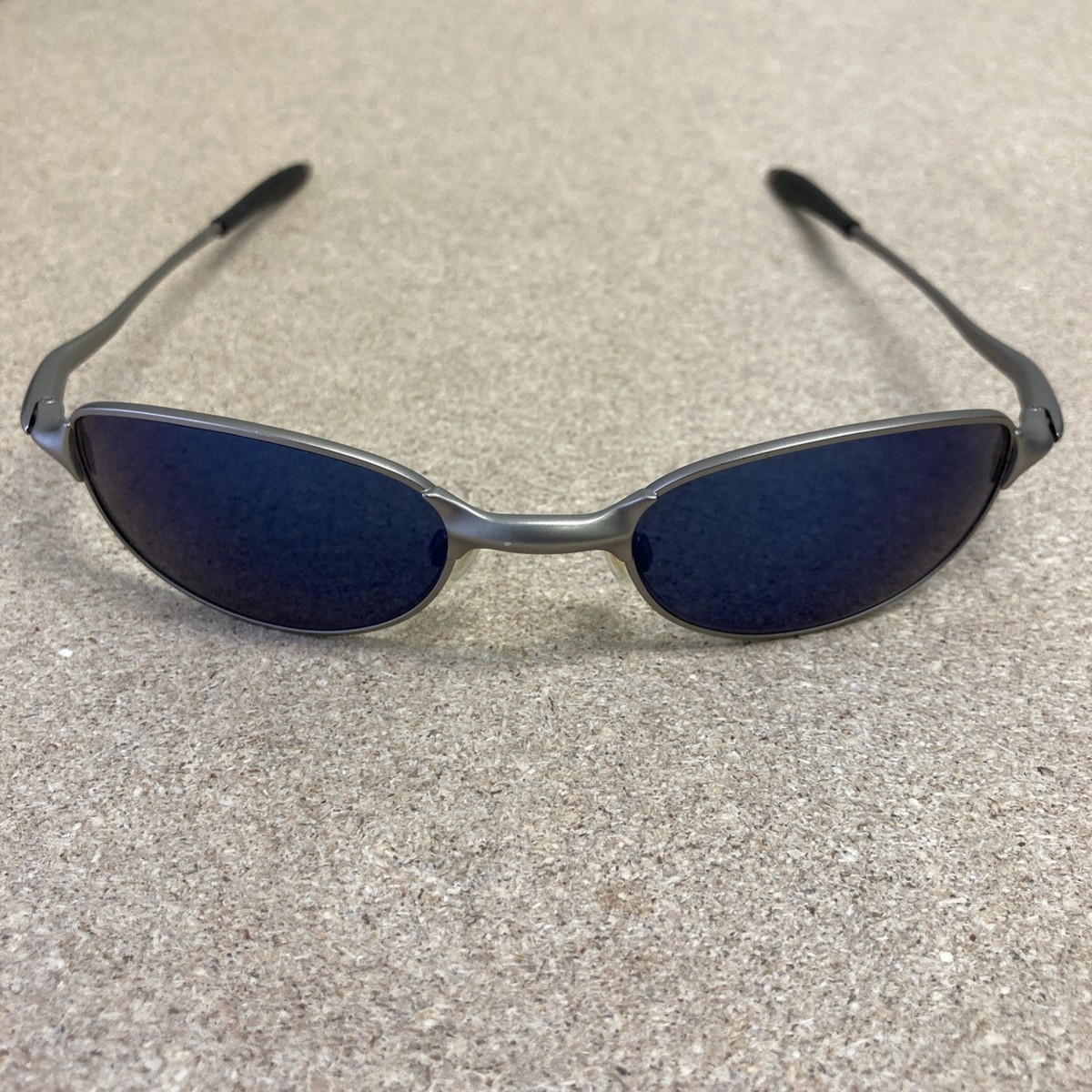 小物 oakley e-wire RARE VINTAGE OAKLEY E WIRE GEN 1 SUNGLASSES Black Frames. | eBay