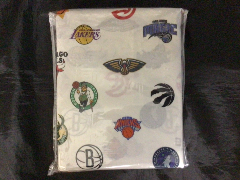 POTTERY BARN TEEN NBA ALL TEAMS LOGO SHEET SET TWIN MULTI NEW - Image 1 of 1