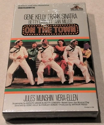 On The Town VHS MGM/UA Home Video Gene Kelly Frank Sinatra BIG BOX - NEW - Image 1 of 4