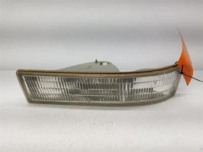Driver Corner/Park Light Park Lamp-turn Signal Fits 95-05 SAFARI (GMC) 205836 - Image 1 of 4