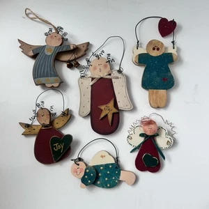 6 Vintage Christmas Angels Ornaments Folk Cottage Wood Buttons fabric - Picture 1 of 9