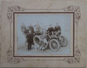 OLD CHIEN MEN'S CAR PHOTO - Picture 1 of 2