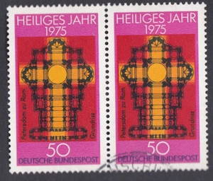 GERMANY 1975 Horizontal Pair Mi 834 Sn 1162 St. Peter's Basilica in Rome - Picture 1 of 1