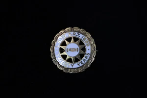 Schöne 10K Gelbgold LA bis BRT 20 Jahre Pin 0,75" - 13518 - Bild 1 von 3