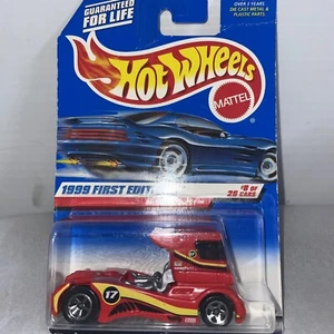 Hot Wheels Semi-Fast Red 999 First Editions 8/26 914 21061-0910 - Picture 1 of 2