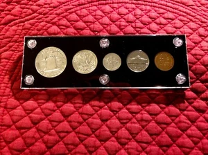 1955 Silver Proof Set. Blazing Luster, Beautiful Coins! Set In A Capital Holder. - Picture 1 of 2