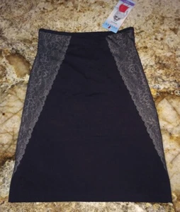 ASSETS SPANX Luxe Lean Half Slip Super Firm Control BLACK Skirt NEW Womens Sz L - Picture 1 of 4