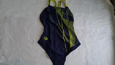 Traje de baño Arena para mujer con rama natación profesional espalda lb una pieza azul marino - verde suave 34 Foto 1 de 4