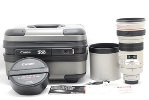 [Almost MINT] Canon EF 300mm f/2.8 L IS USM AF Telephoto Lens From JAPAN - Picture 1 of 24