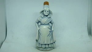 ANTIQUE GARWOOD'S VIOLET COLOGNE PORCELAIN FIGURAL WOMAN PERFUME BOTTLE - RARE - Picture 1 of 5