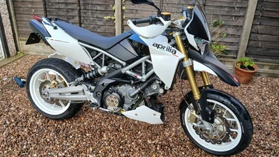 apprillia dorsoduro 750 - Image 1 of 4